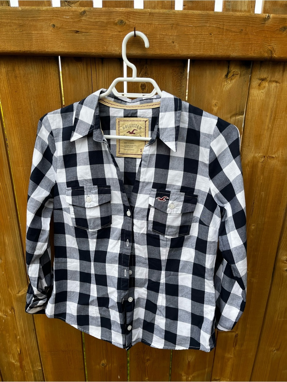 Hollister Women’s Black & White Plaid Button-Up Shirt - Y2K Inspired - NWT